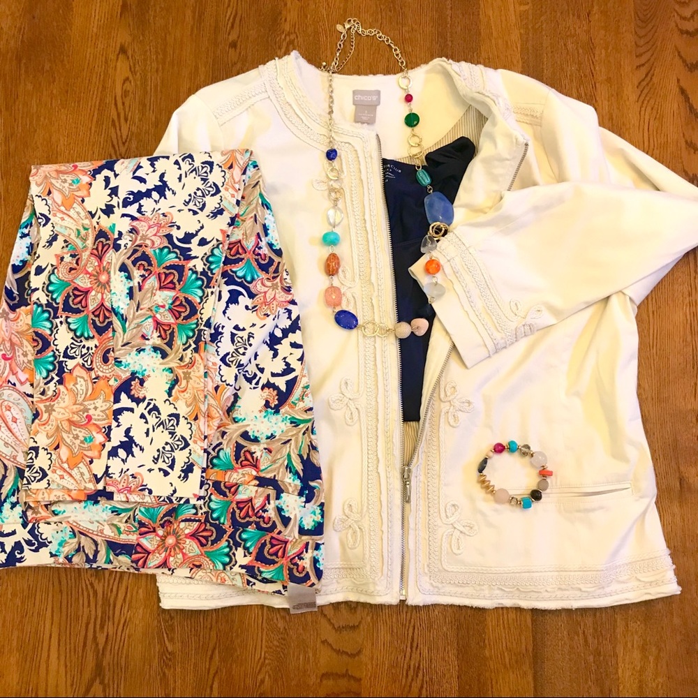 Chico’s Cream Jacket - Picture 3 of 9
